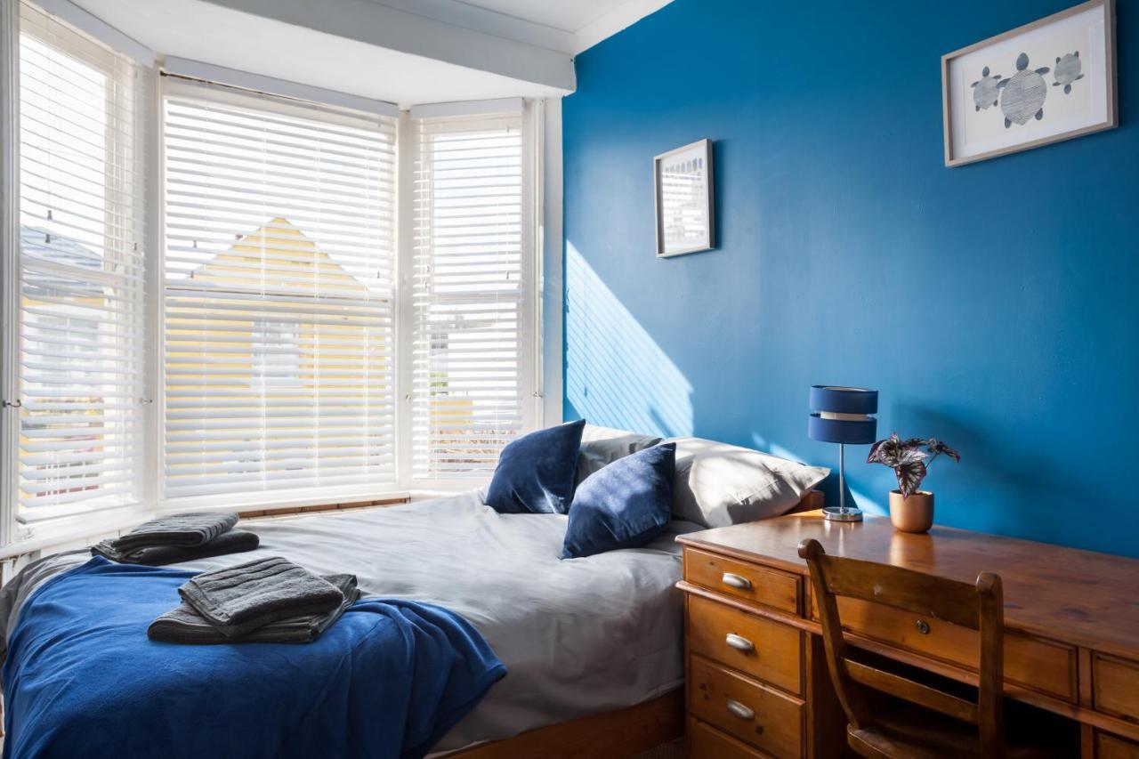 King Bd, Spacious 4bd Victorian In Hove, 5 Mins From Beach! *